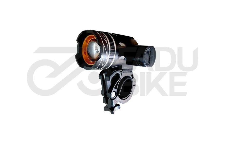 E-Scooter LED-Lampe mit USB-Ladefunktion – universelle Frontbeleuchtung