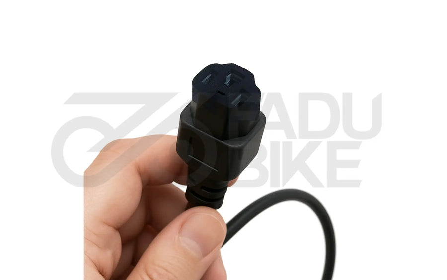 Kabelserie_Ladegerate_fur_E-Moped-Batterien