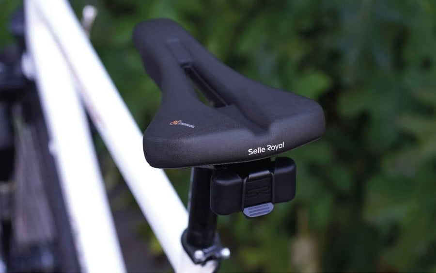 Selle Royal Vaia Saddle Athletic Schwarz